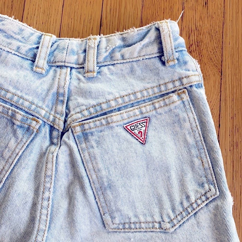 GUESS VINTAGE high waisted jeans!